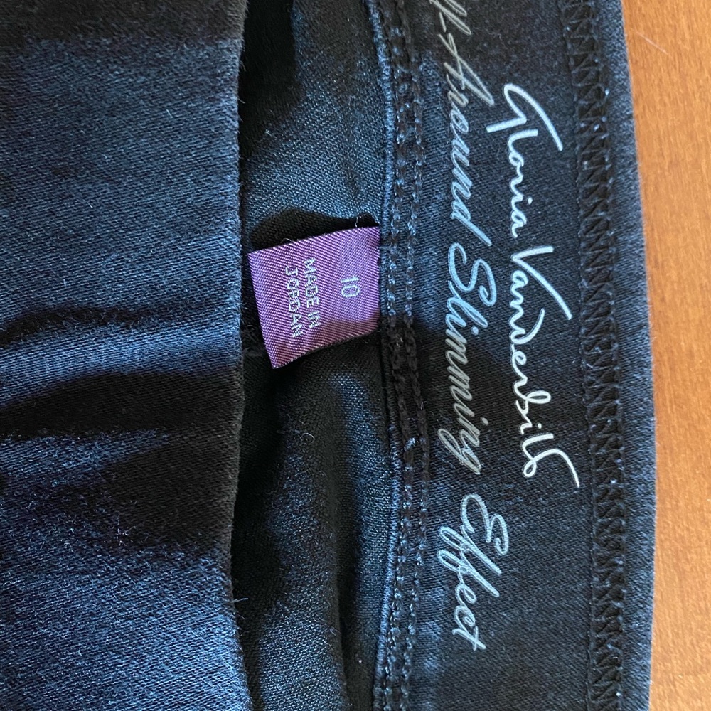 Gloria Vanderbilt Black Pedal Pushers Size 10 - Picture 3 of 5